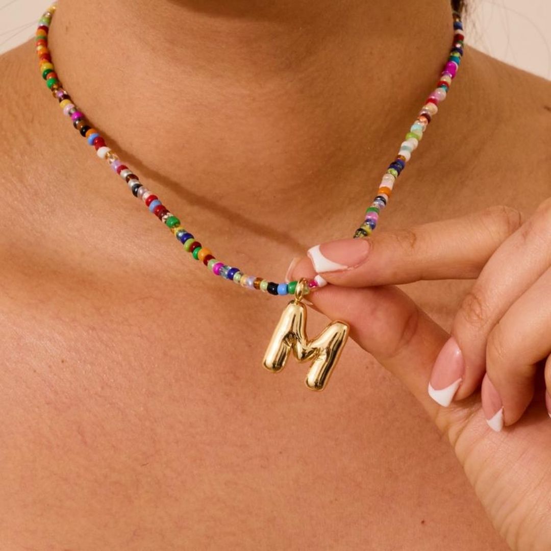 Collar Inicial Colorido – ¡Llévate 3 por el precio de 1! - Moroveta